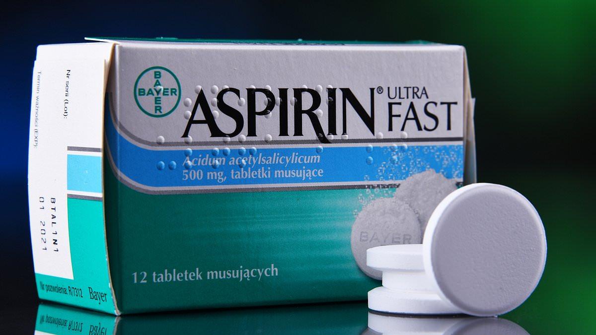 A study suggests that people who use aspirin daily have a lower risk of colon cancer