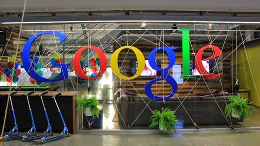 Google-sign-GOOGL-1.jpg