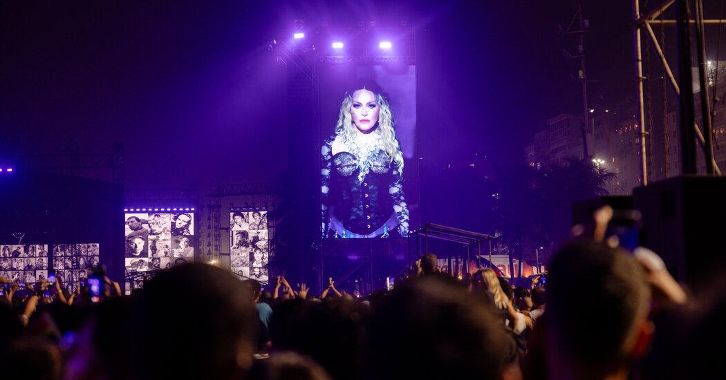 Madonna is going to perform a free concert in Rio