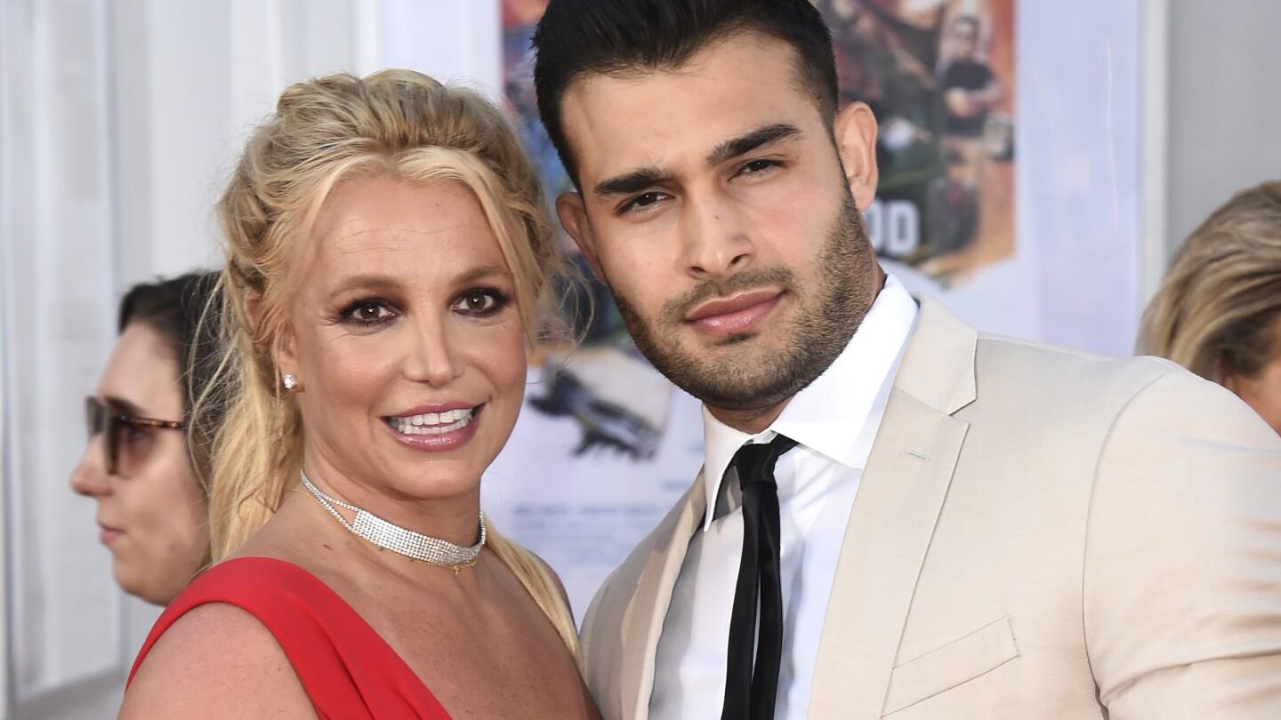 Britney Spears and Sam Asghari are no longer married