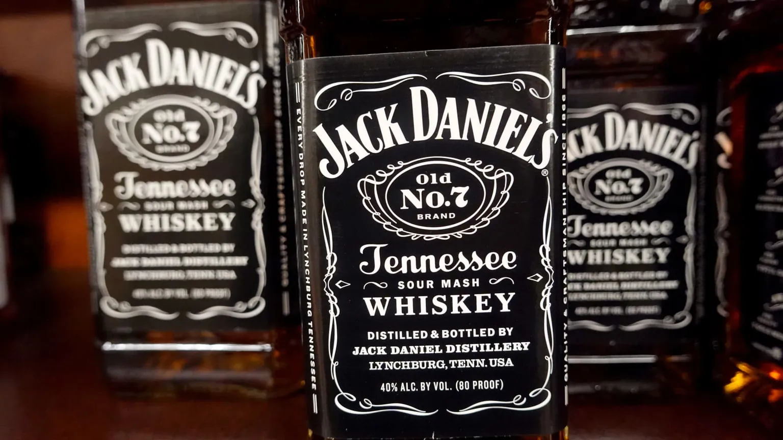 The whiskey manufacturer issues tariff uncertainty warning of lower-than-anticipated tariffs, causing Brown-Forman shares to plummet as the number of shares falls