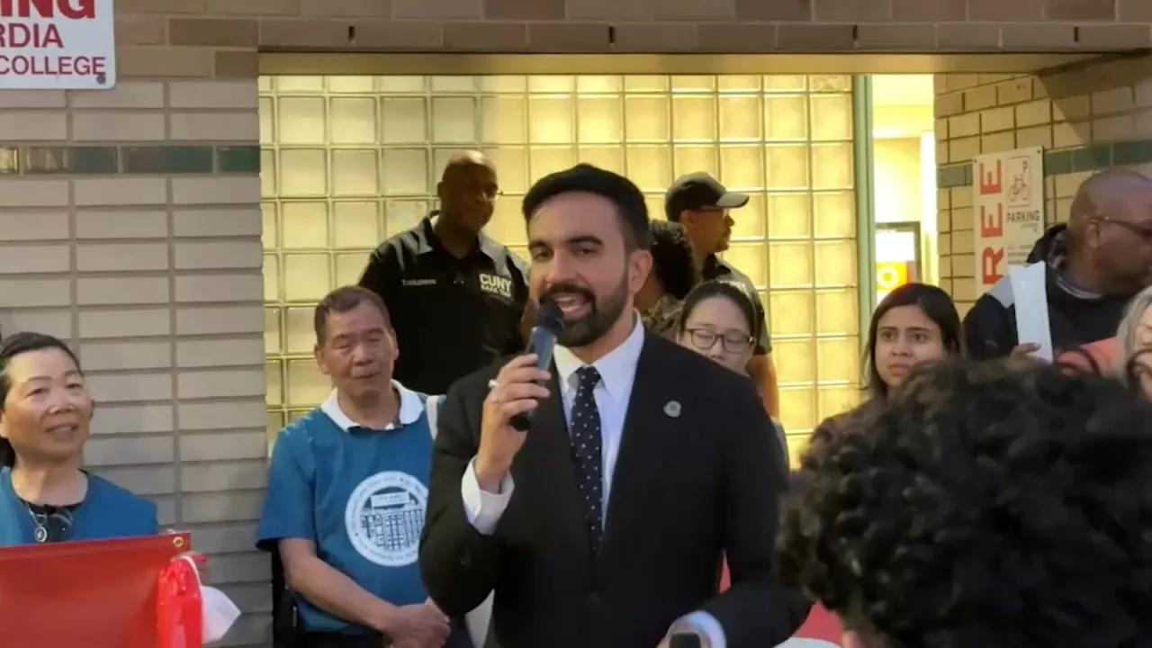Ocasio-Cortez endorses Mamdani for NYC mayor following first Democratic primary debate