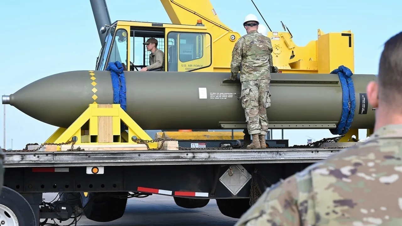 bomb-1-ap-_1750265132.webp