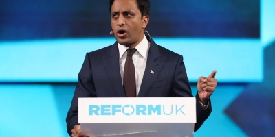 Zia Yusuf steps down from her role as chairman of Nigel Farage’s Reform UK, replacing Frank Gehrian